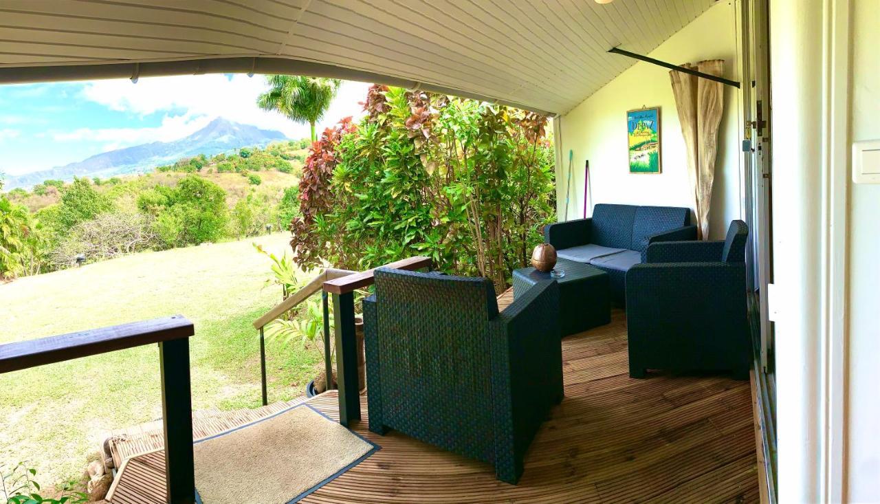 Lodge Colibris Piscine Privee Vue Panoramique Mer Et Montagne Pelee , 500 M Plage Dans Un Parc , Calme Assure Ideal Pour Decouvrir Le Nord Caraibes Le Carbet Zewnętrze zdjęcie